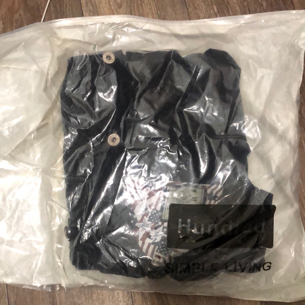 Iam selling clothes and shoe for men and women